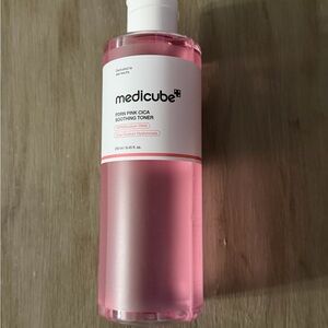 Medicube Pink Soothing Toner - Hydrating PDRN Cica Toner